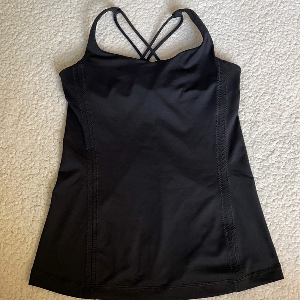 Lululemon black tank top size 6